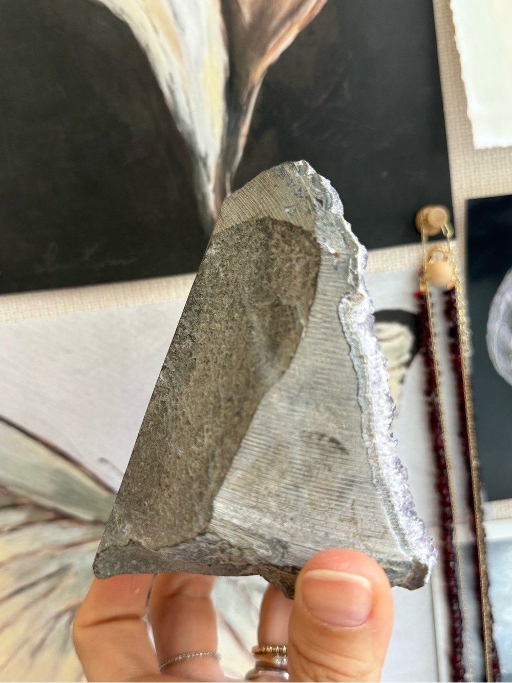 Natural sparkly amethyst cut base specimen from Brazil - Picture 6 of 6